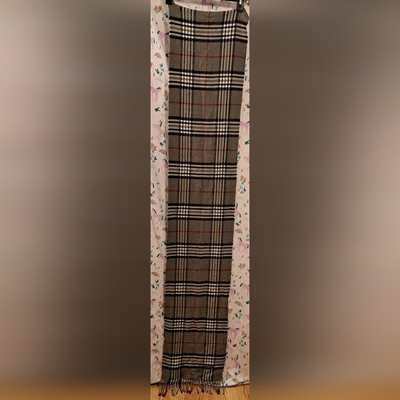 Vintage Burberry Grey & Black Nova Check Cashmere Neutral Warm Winter Scarf - Picture 5 of 7